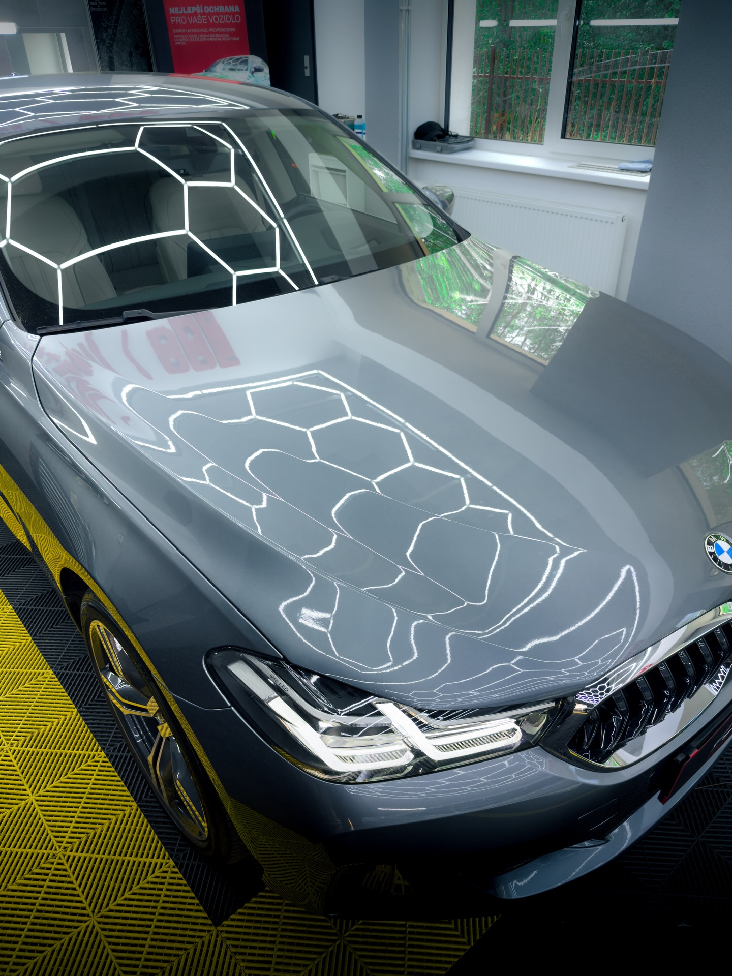 ✨ BMW 6 u nás dostalo Full Front PPF
🛡️ Ochrana laku proti kamínkům, škrábancům i běžnému opotřebení.
Dlouhodobě perfektní vzhled bez kompromisů 👌
Chcete ochránit i svůj vůz?
📩 Napište nám do DM nebo se objednejte přes web