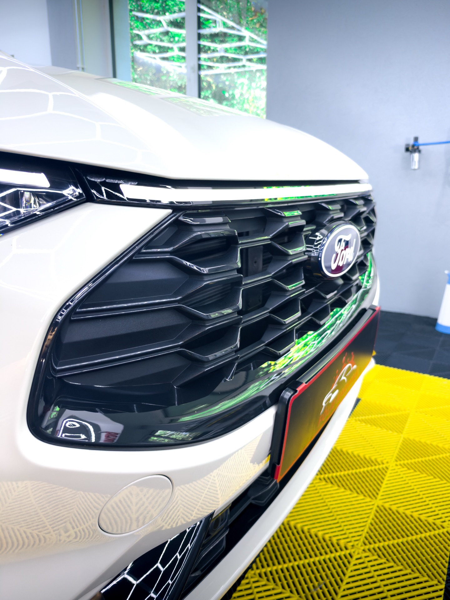 🚗 Ford Kuga ST-Line
Kompletní Full Front PPF pro maximální ochranu nejvíce namáhaných částí vozu. Navíc jsme aplikovali PPF fólii na hranu nad čelním sklem a A-sloupky, které jsou často vystavené odletujícím kamínkům. 🛡️✨
📍 Karviná | Orlová
☎️ Objednejte se přes zprávy nebo na 739 967 416