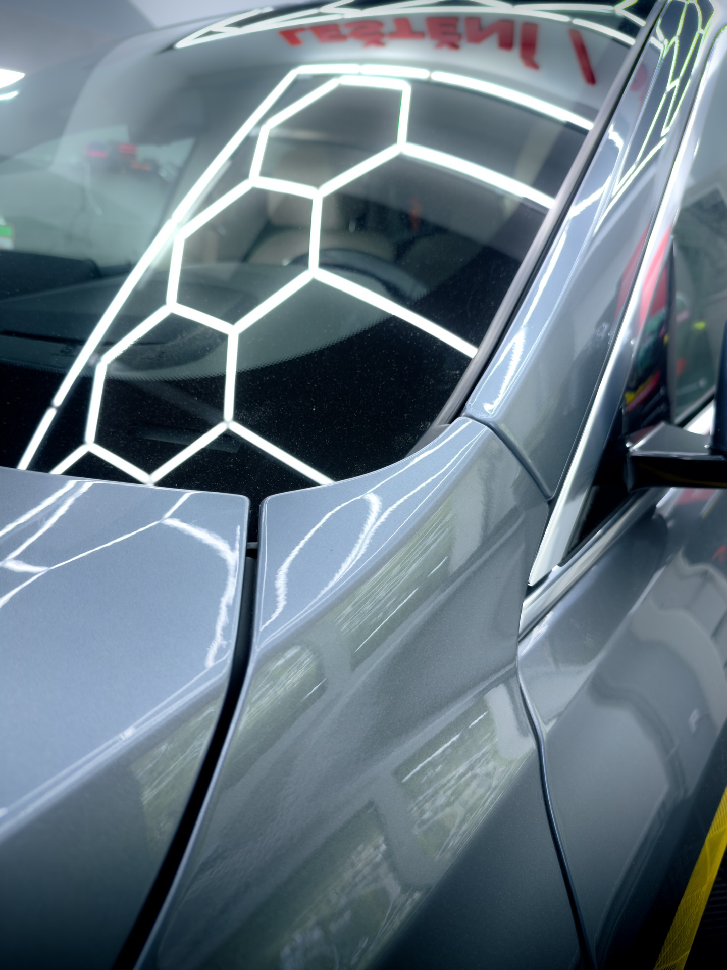 ✨ BMW 6 u nás dostalo Full Front PPF
🛡️ Ochrana laku proti kamínkům, škrábancům i běžnému opotřebení.
Dlouhodobě perfektní vzhled bez kompromisů 👌
Chcete ochránit i svůj vůz?
📩 Napište nám do DM nebo se objednejte přes web
